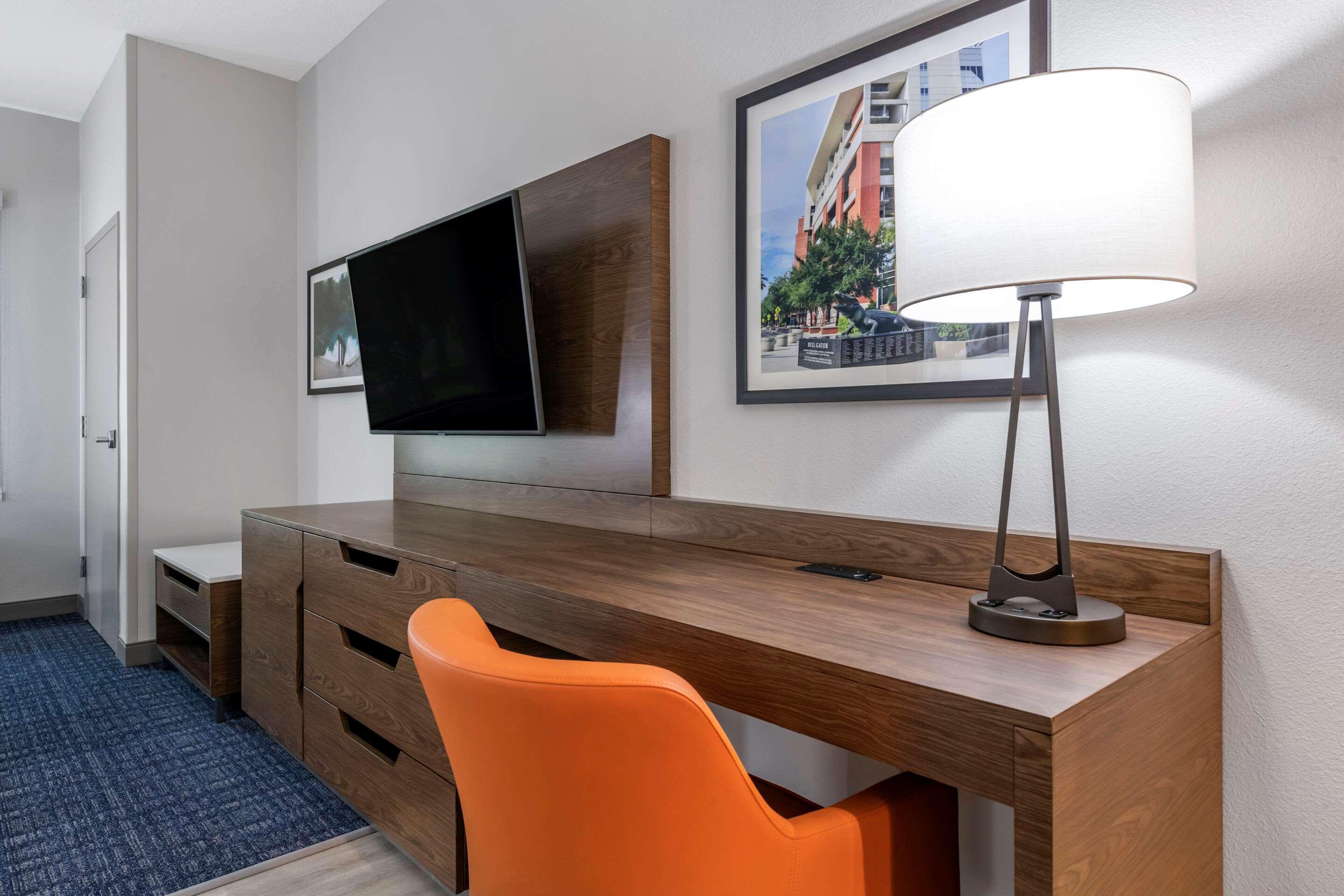 Comfort Suites Gainesville Near University Eksteriør bilde