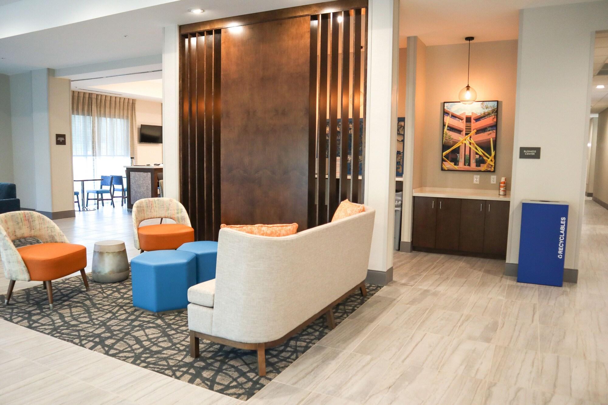 Comfort Suites Gainesville Near University Eksteriør bilde